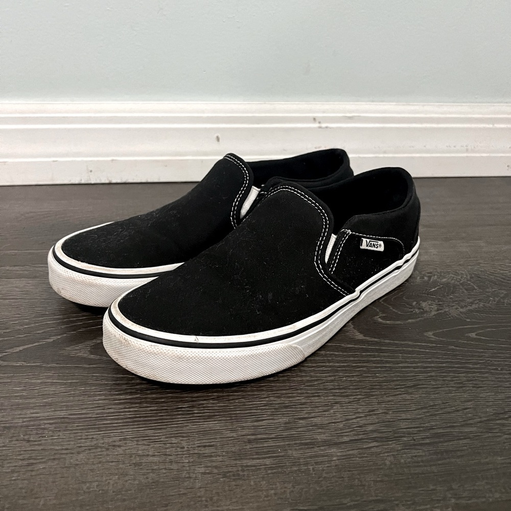 Vans Slip Ons - Black